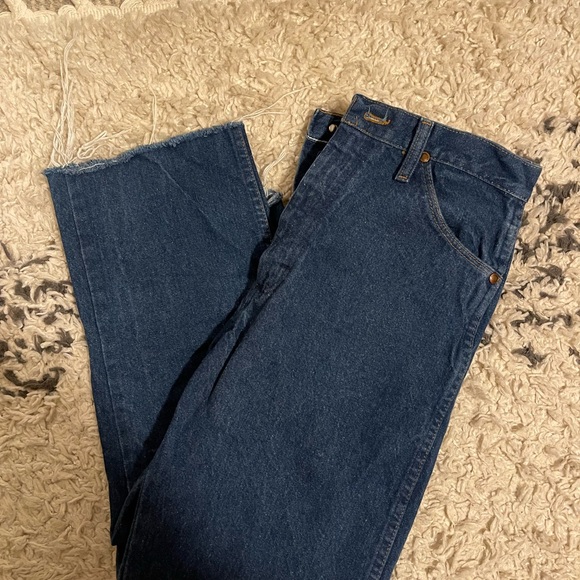 vintage Wrangler high-waisted, cropped, wide leg jeans - size 27/28 - Picture 4 of 4